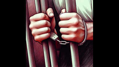 32-year old man arrested for molesting minor girl