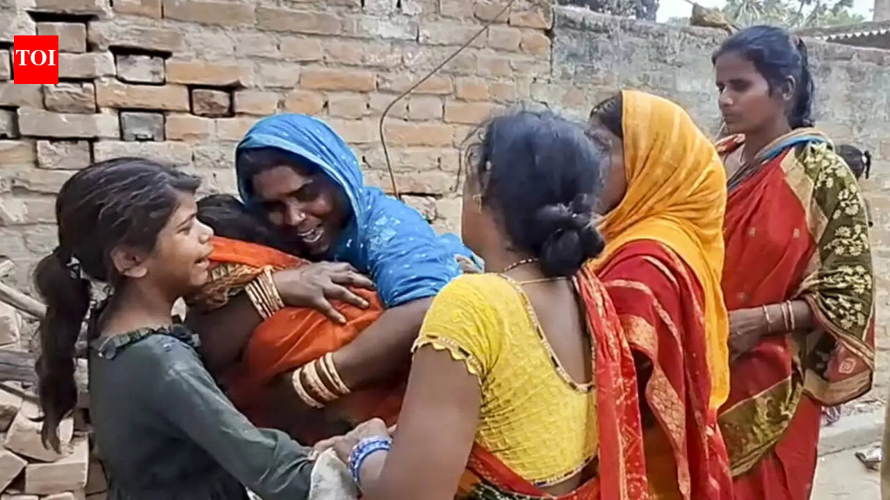 Motihari hooch tragedy: 2 accused surrender in court