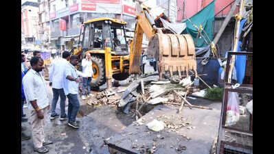 GHMC initiates drive to reclaim pedestrian spaces