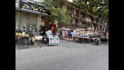 Pune’s bylanes lose their sizzle: LPG shortage forces street food vendors to go on hiatus