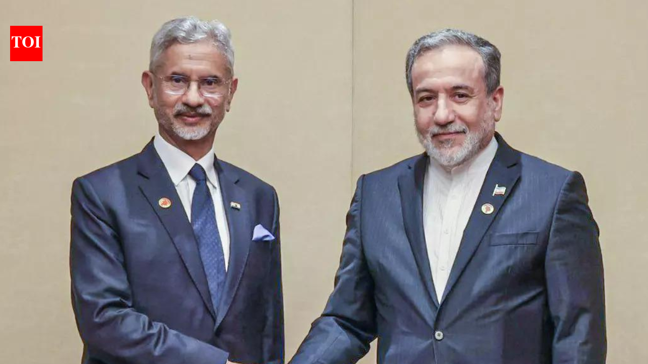 Jaishankar to Iran's FM Araghchi: Back efforts to stop war