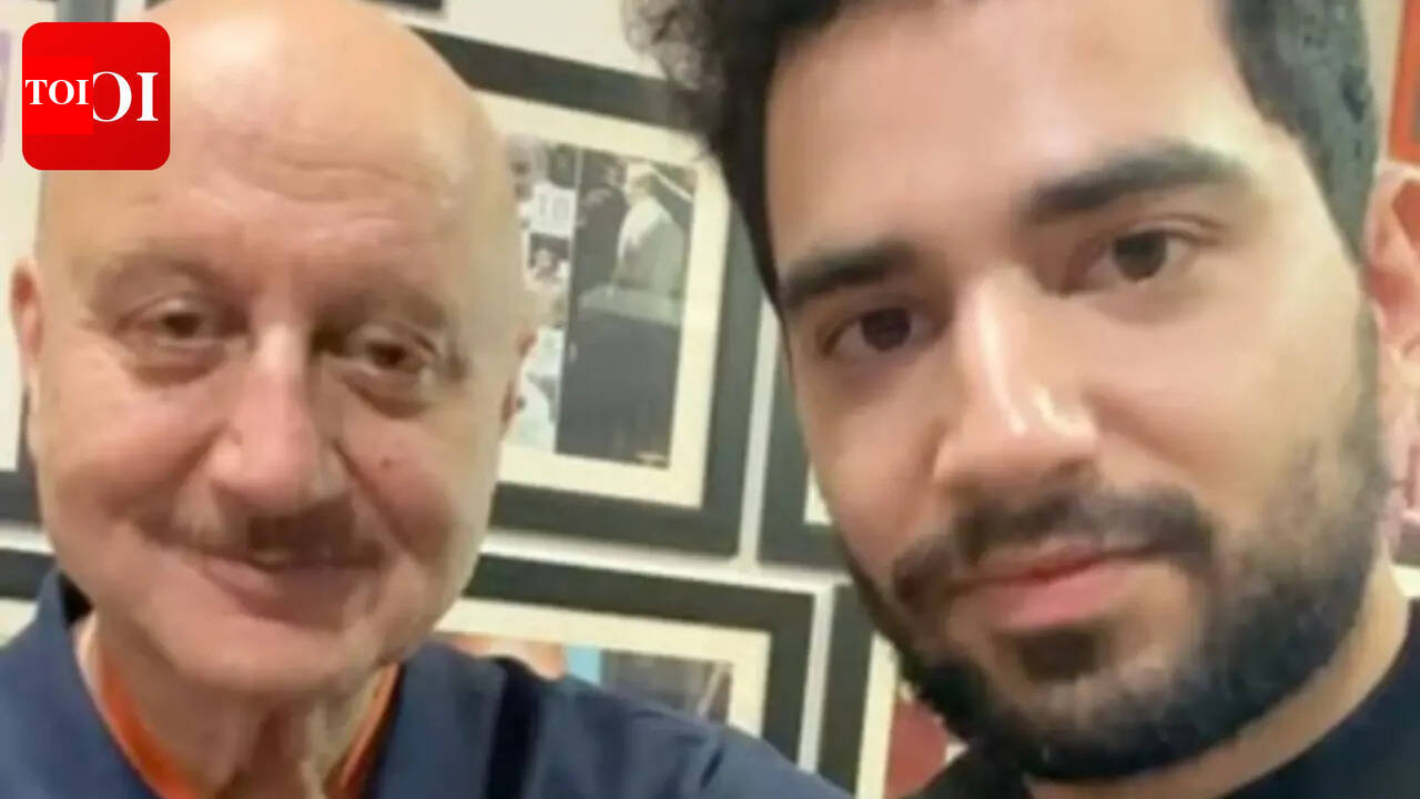 Anupam Kher heaps praise on Samay Raina: I genuinely feel he is a genius