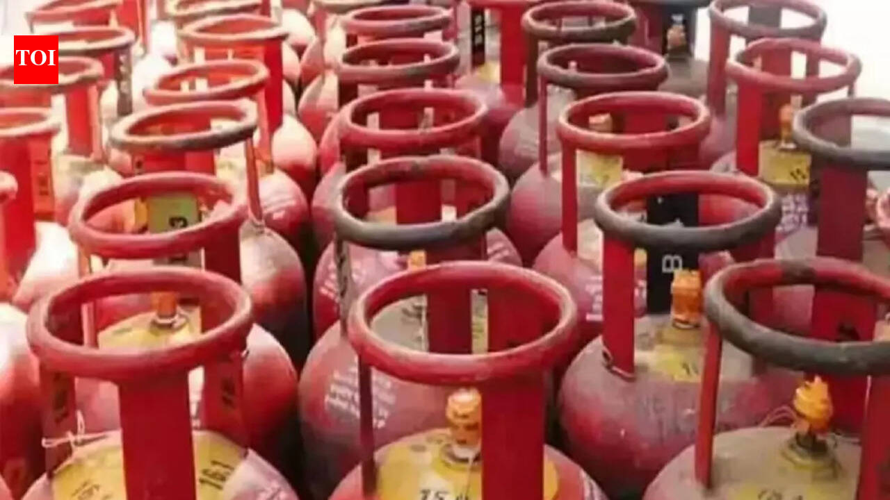 Centre doubles 5kg LPG cylinder allocation to states amid Iran war; focus on migrant workers