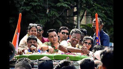  Seniors file papers, tension on streets sets pitch for poll battle