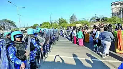 Police firing amid massive protests in Manipur’s Bishnupur after bomb blast kills 2 children