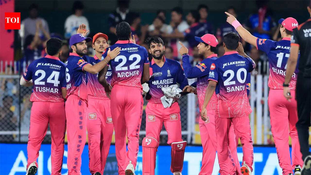 IPL Live: Pandya, Rohit depart; MI in deep trouble vs RR