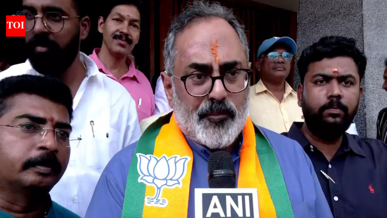 Sabarimala women entry row: BJP slams LDF, UDF's 'U-turn', but says 'happy' with their stand