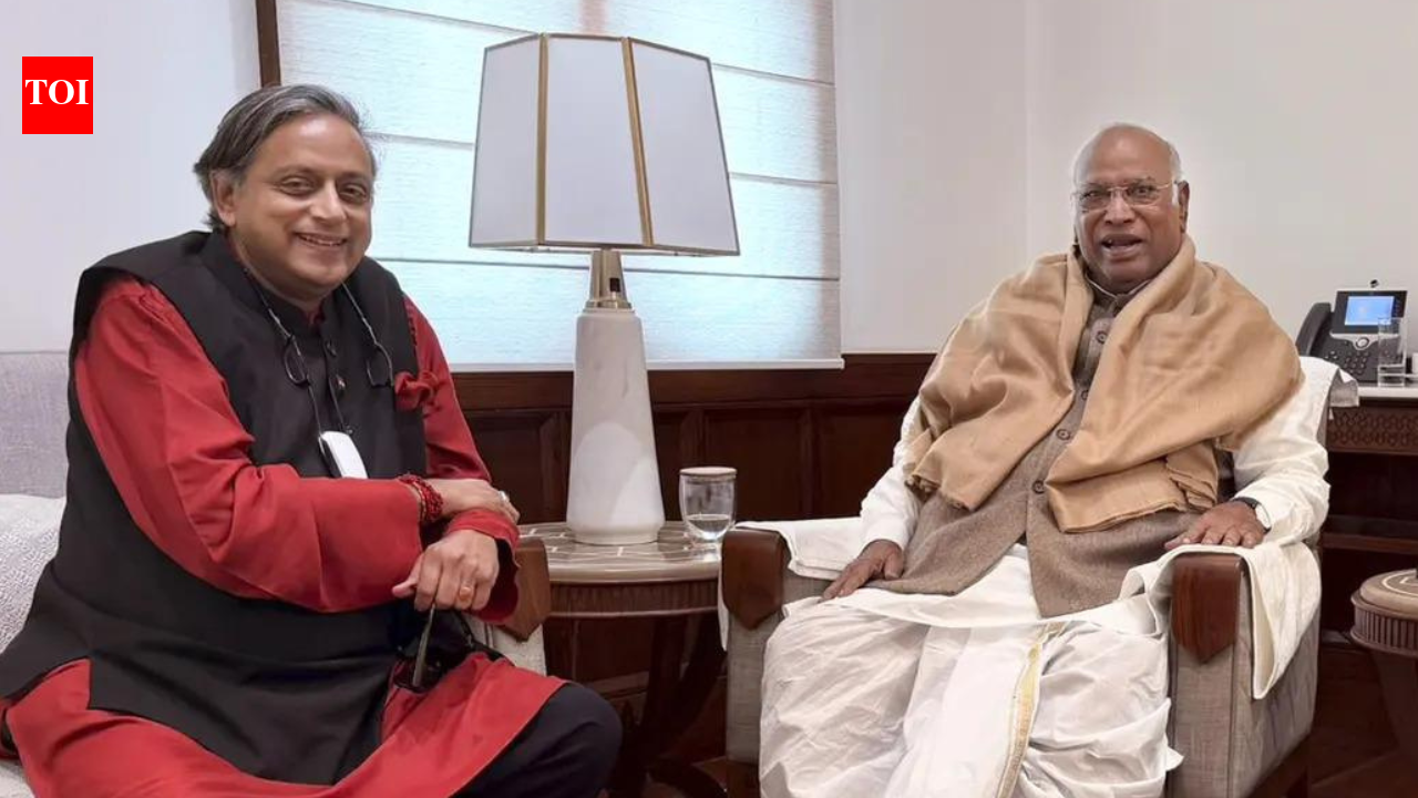 'Standards should not be lowered': How Tharoor reacted to Kharge's ‘people illiterate in Gujarat’ remark