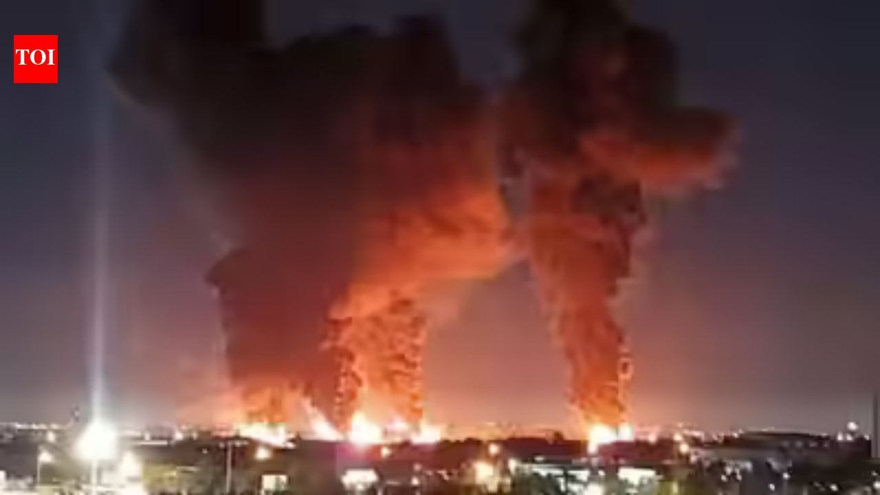 'Dangerous escalation': Pakistan condemns Iranian attacks on Saudi energy facilities