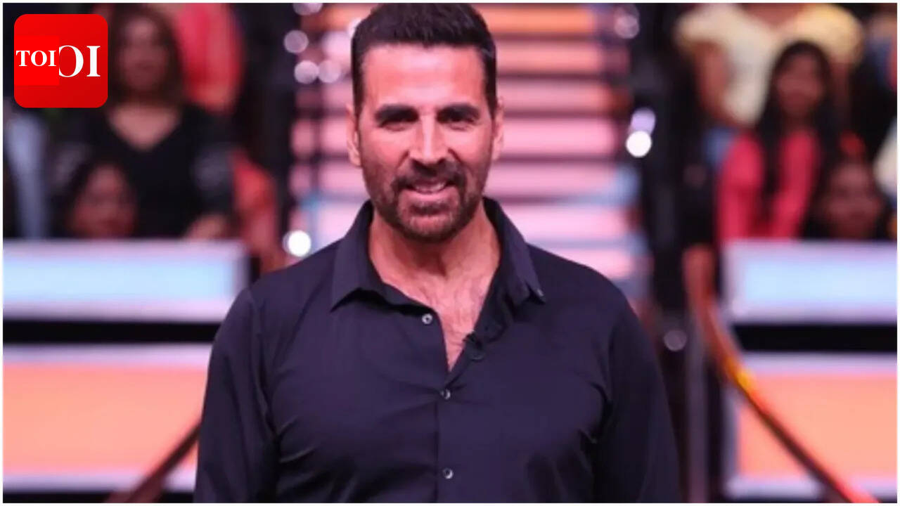 Akshay Kumar Makes a Contestant Take a Viral Fitness Oath on National TV; says 'Pura Kitchen Mat Kha Jaana'