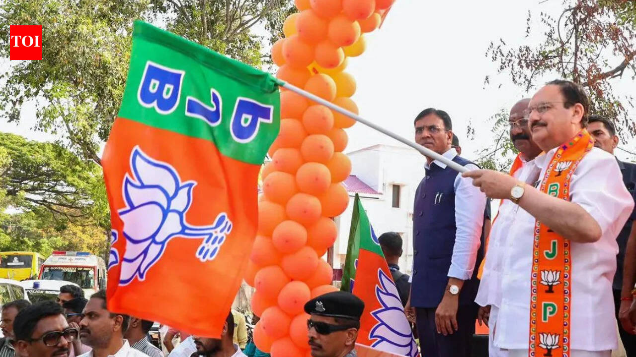 Two free cylinders, e‑scooters, scholarships: JP Nadda unveils BJP’s Puducherry poll promises