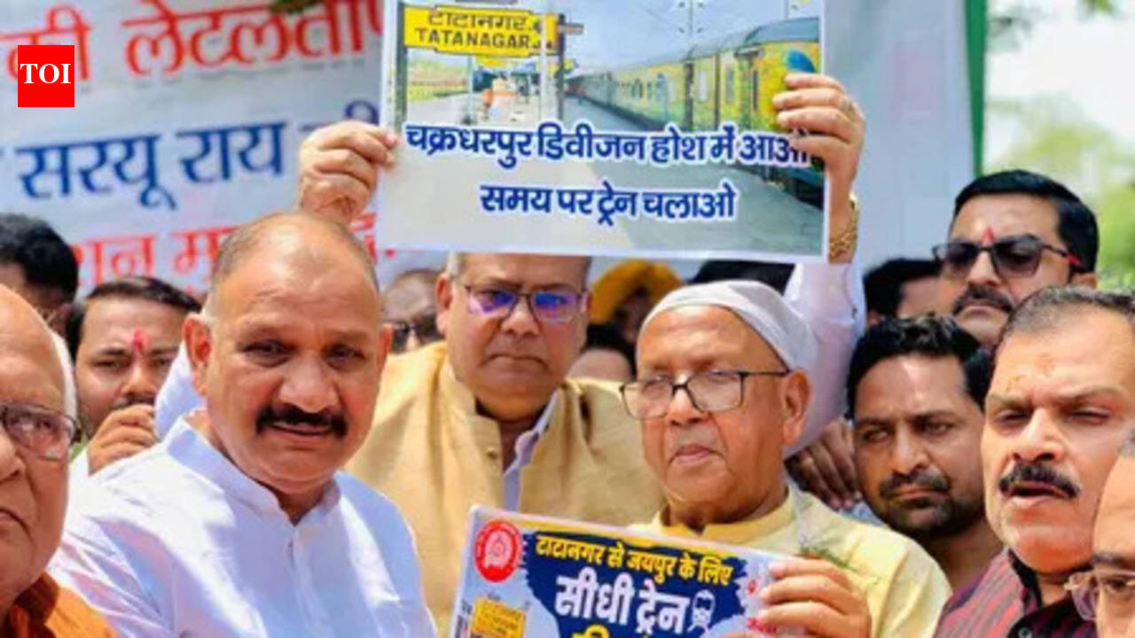 Outfits protest delayed passenger train arrivals at Tatanagar station