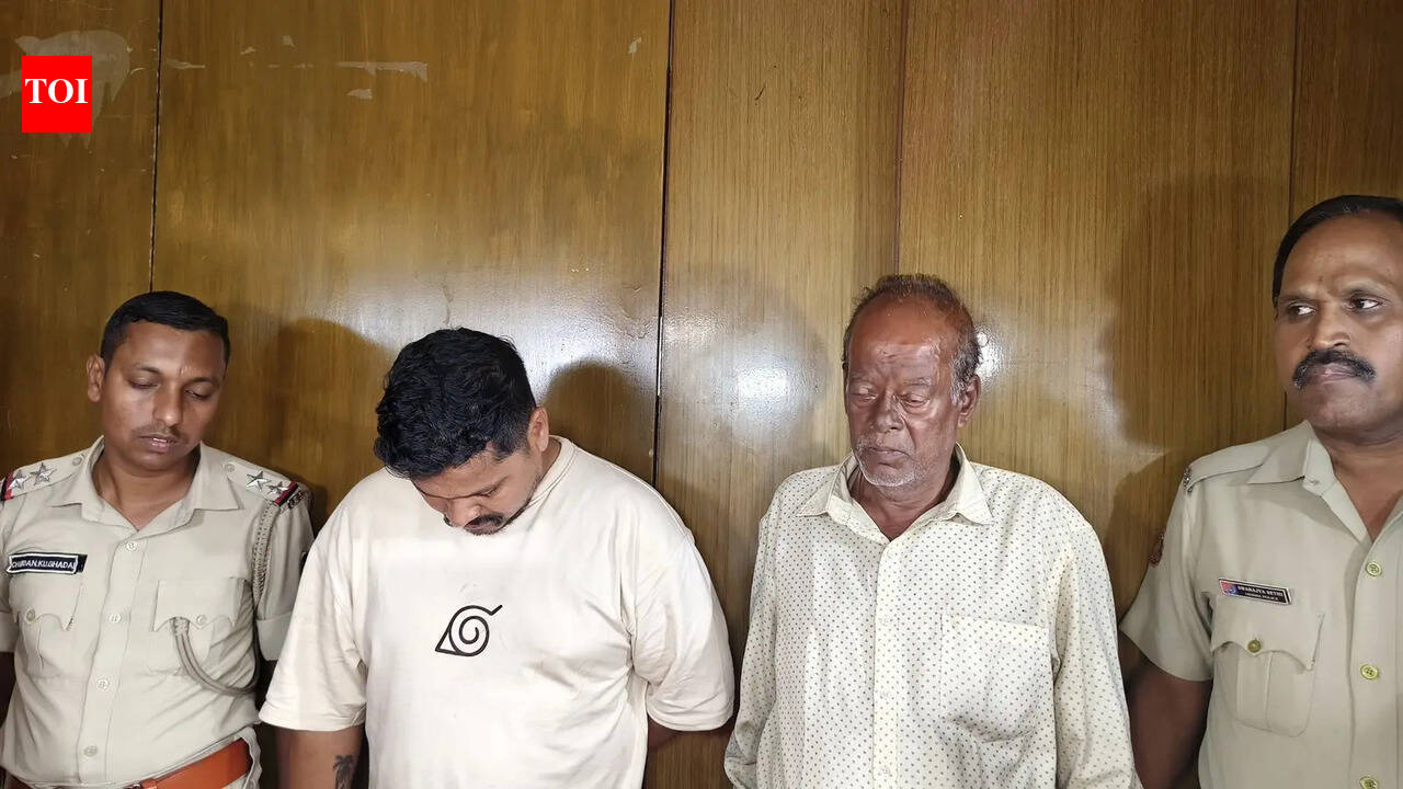 Couple, elderly man held in snatching cases