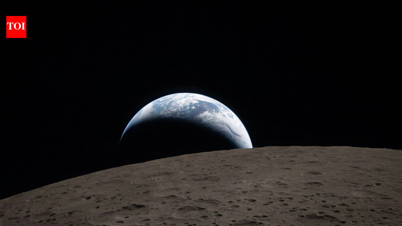 Earthset: Nasa shares planet in a rare cosmic mirror moment captured by Artemis II crew