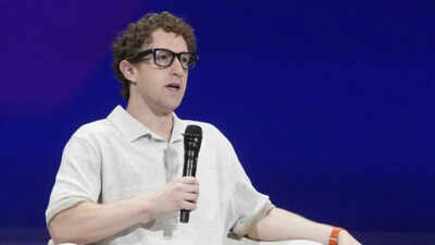 Quote of the day by Mark Zuckerberg: “Treat your employees right, so they won't use your Internet to search for a new job.”