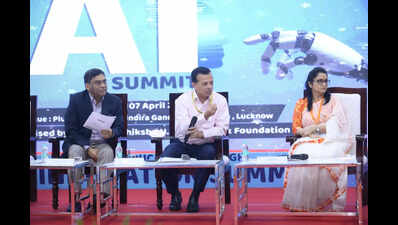 ‘Need to connect schoolkids with AI, empower teachers’