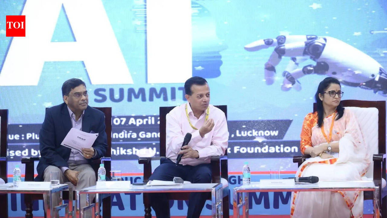 ‘Need to connect schoolkids with AI, empower teachers’