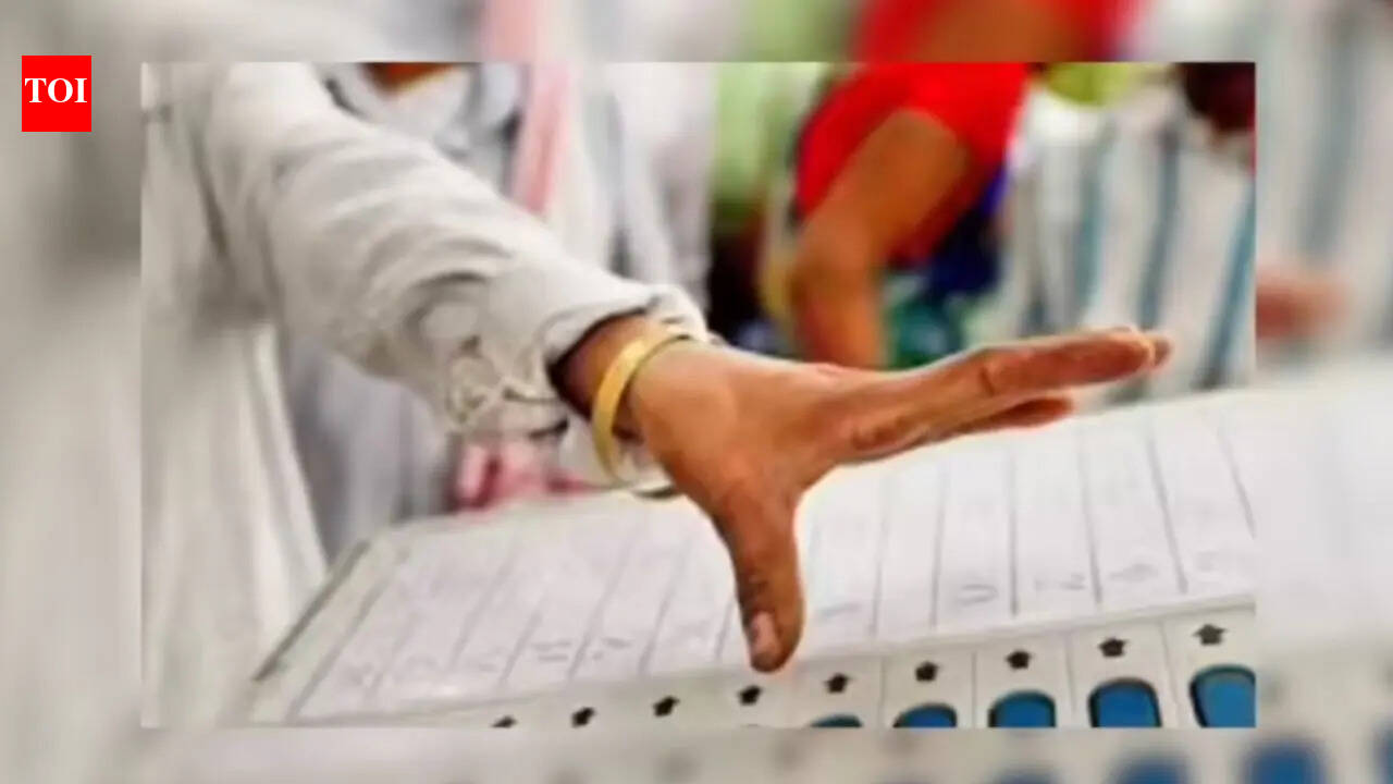 Kerala polls: 38% of candidates face criminal cases, 23�ce serious charges