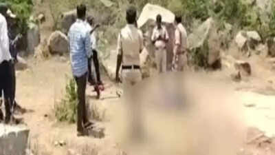 Wife's lover, his aides bludgeon man to death in Andhra Pradesh; son spends night with body