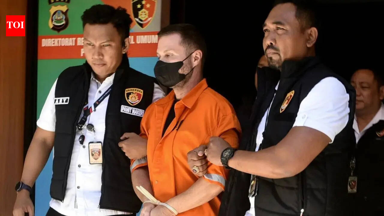Indonesia extradites Scottish man sought by Spain as crime boss