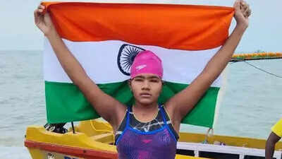 Ishwari Pande scripts history, becomes first blind swimmer to cross Palk Strait