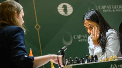 Candidates Chess: Divya Deshmukh upsets Anna Muzychuk to share lead, Pragg loses