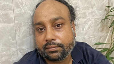 Thief hides in pond for 5 hours to evade arrest, uses lotus stem to breathe, nabbed by RPF