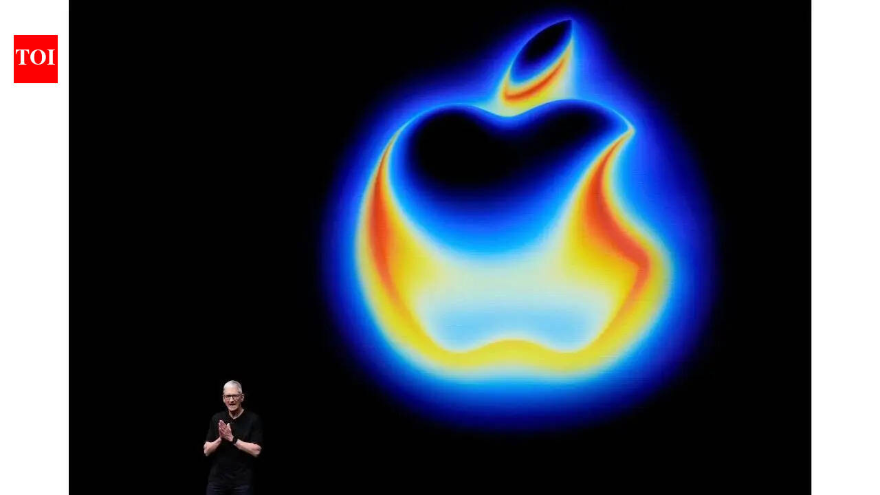 Apple may follow iPhone 17 Pro colour strategy with iPhone 18 Pro: Report