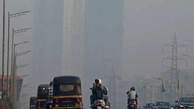 Toxic air trap: India 6th most polluted, Mumbai still breathing beyond safe limits