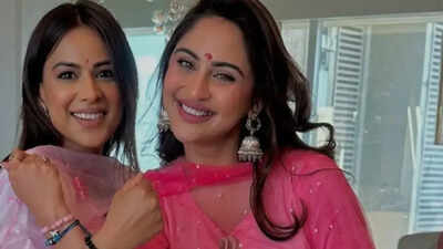 Nia Sharma, Krystle D'Souza reunite, indulge in a jamming session in the former's luxury car