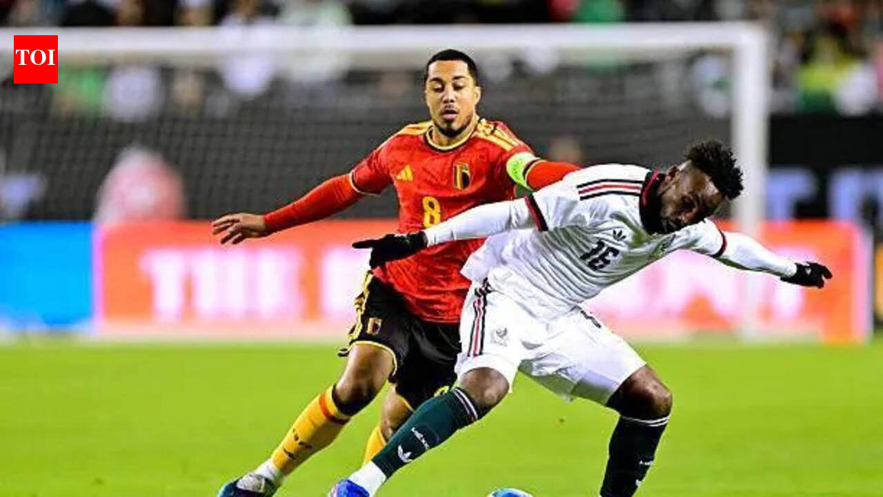 Mexico's Two Hottest Strikers Are Outscoring Even Cristiano Ronaldo Ahead of the 2026 World Cup