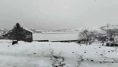 ‘Rare’ April snowfall, rain lash Uttarakhand; Char Dham yatra preparations hit