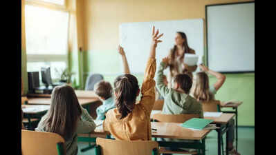 SHOs to adopt govt schools in Bagaha for students’ safety