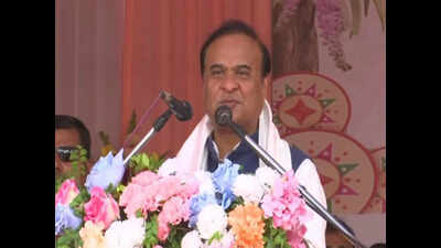 Ahead of Assam polls, Himanta visits Deoghar temple