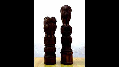 Inmate crafts Ashoka Emblem replicas from scrap wood inside Kaushambi Jail