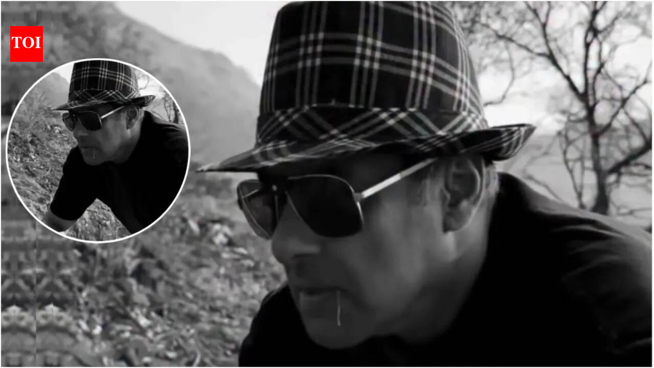 Salman Khan drops a video of him humming the song 'Jee Nahi Bhara'; don't miss his avatar full of swag