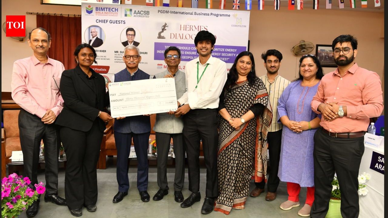 IIM Rohtak wins BIMTECH’s ‘Hermes’ Dialogue 6.0,’ a National-Level Debate Featuring Representation from 12 Nations
