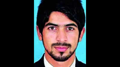 Family of J&K man held in Saudi to seek Omar's intervention for return