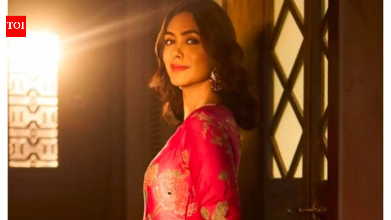 Sumanth’s apology to Mrunal Thakur at 'Dacoit' event; Recalls his role in 'Sita Ramam'