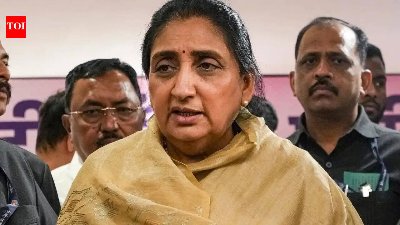 Baramati bypoll: Congress withdraws candidate to pave way for Sunetra Pawar