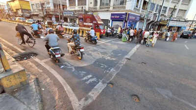 Mysuru zebra crossings are disappearing and putting pedestrians at risk