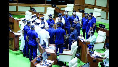 Oppn urges guv to reconvene assembly to discuss, pass bills