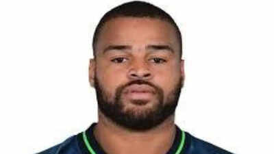 Rickey Thenarse shot in Los Angeles after reported dispute as former Seahawks player rushed for emergency surgery