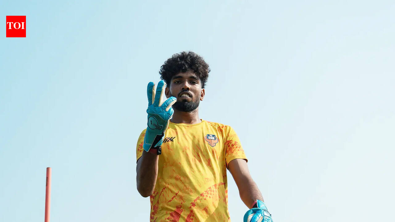 Patient Bob waits for his chance