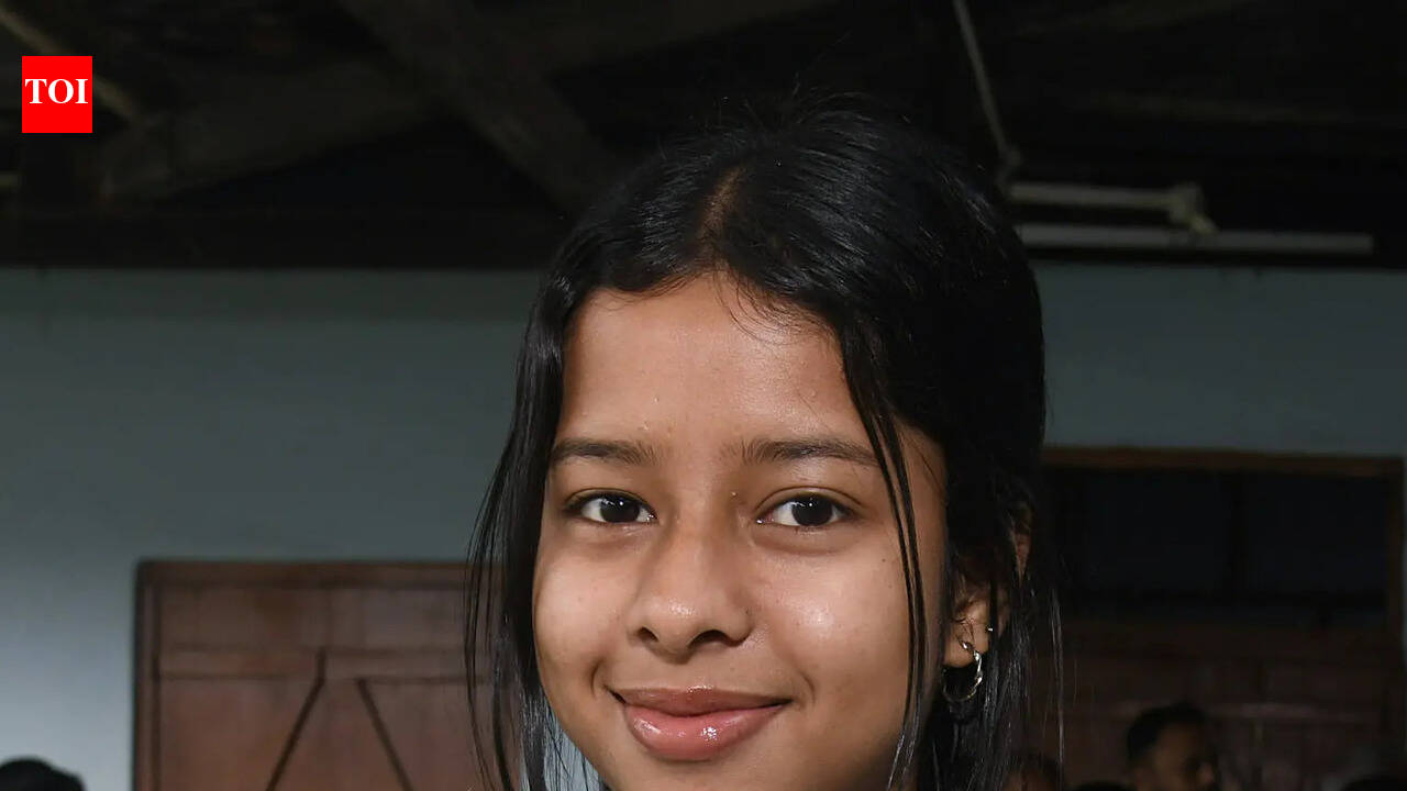 Gen Z & 1st-time voters turn up in force to be the change