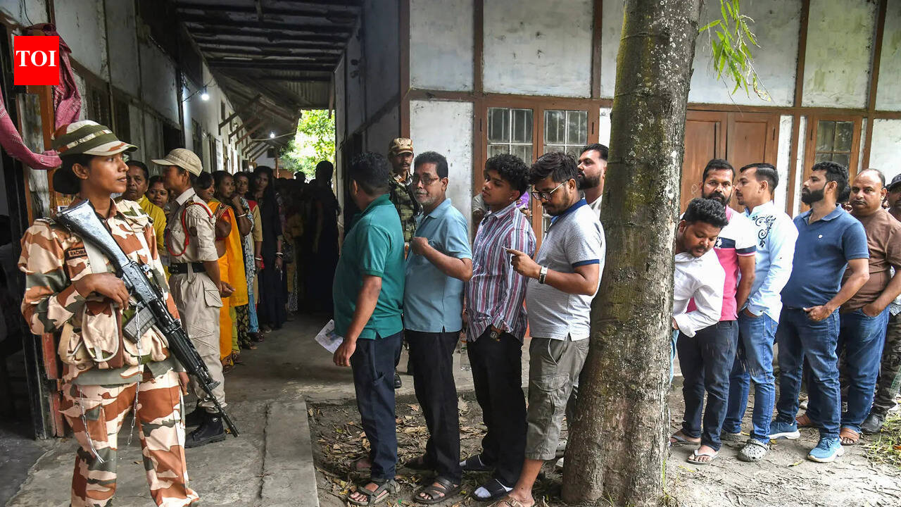 Voters’ resilience & enthusiasm despite showers drive up turnout
