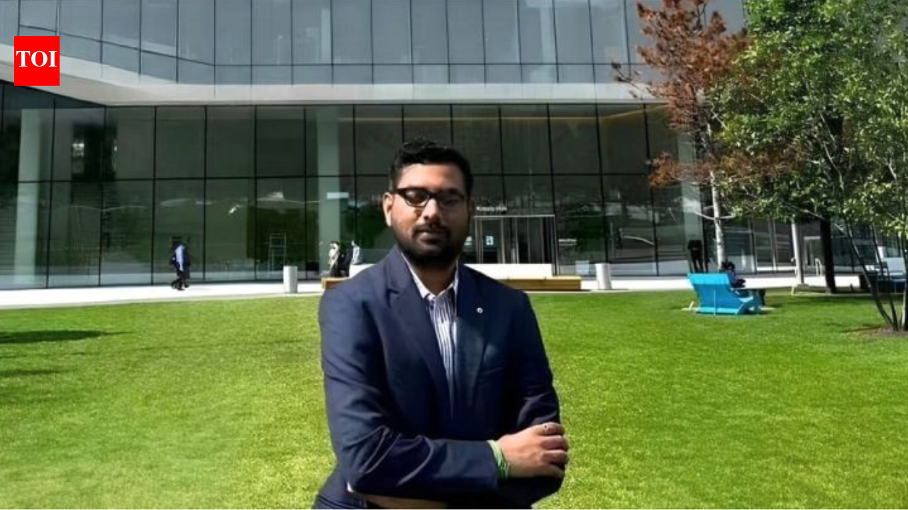 H-1B visa delays force blind Indian student to miss his blind sister’s wedding, story goes viral