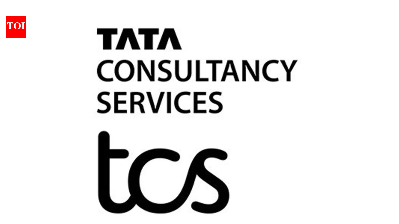 TCS optimistic despite 2.4�cline in revenue