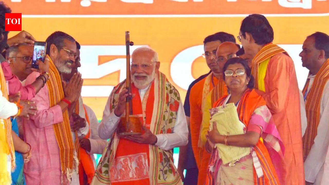 PM Narendra Modi makes fish overtures, says BJP will ensure adequate supply in Bengal