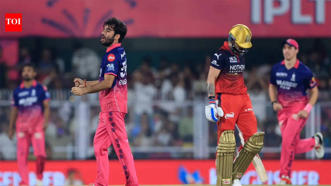 IPL Live: Tim David falls; RCB in deep trouble vs RR
